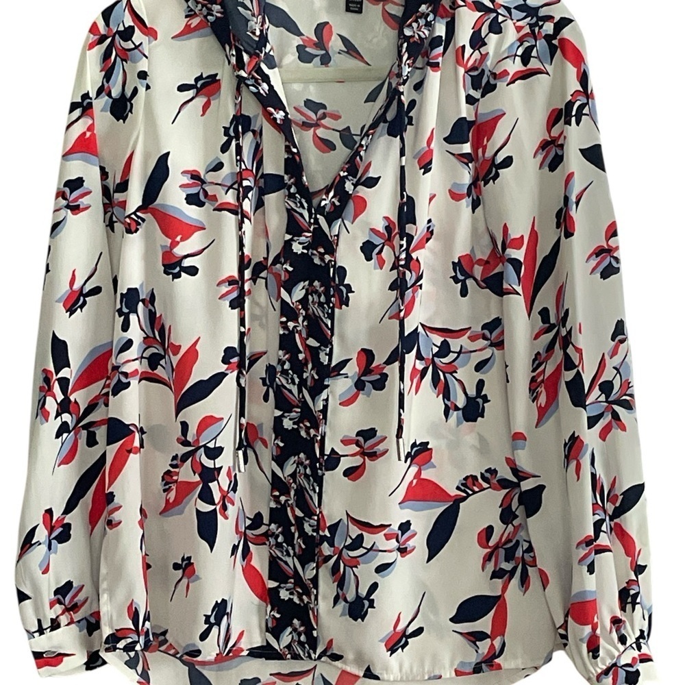 Laundry By Shelli Segal Red and Black Graphic Tie Front Blouse